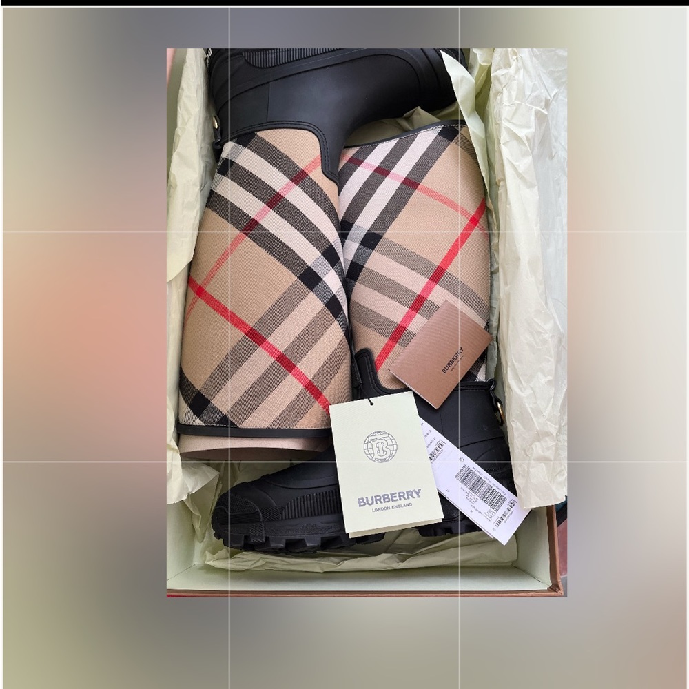 Brand new rain boots